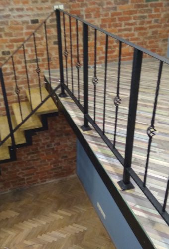 ограждение лестницы